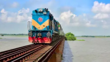 রেলের স্টাফদের কর্মবিরতি স্থগিত, স্বাভাবিক থাকছে ট্রেন চলাচল