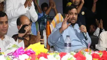 নির্ধারিত সময়েই ভোট 