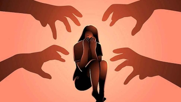 স্বামীকে গাছের সঙ্গে বেঁধে গৃহবধূকে সংঘবদ্ধ ধর্ষণ