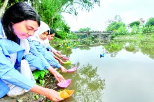নদী দূষণ দখল বন্ধ করা যাচ্ছে না কোনোভাবেই