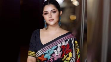 কাকে মারতে চাইলেন পরীমনি