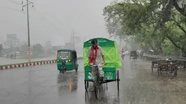দেশের কোথাও কোথাও ভারি বর্ষণ হতে পারে