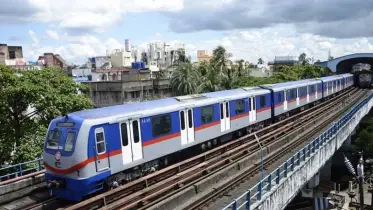 মেট্রোরেলে আত্মহত্যার চেষ্টা