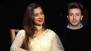বুবলীর রান্না করা হাঁসের মাংস খেয়ে ওজন কমালেন শাকিব