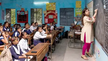 প্রাথমিক শিক্ষকদের প্রশিক্ষণ কোর্স নিয়ে বিজ্ঞপ্তি প্রকাশ