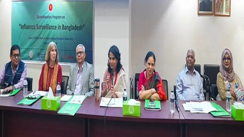 এপ্রিল থেকে সেপ্টেম্বর ফ্লু ভাইরাসের মৌসুম এপ্রিল থেকে সেপ্টেম্বর ফ্লু ভাইরাসের মৌসুম