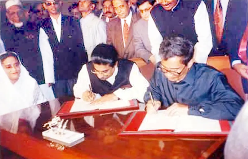 পার্বত্য জনপদে চোখ ধাঁধানো উন্নয়ন পার্বত্য জনপদে চোখ ধাঁধানো উন্নয়ন