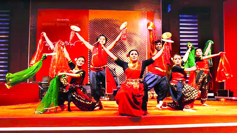 রবীন্দ্র নজরুল ও গণসংগীত উৎসবে স্নিগ্ধ শহর রবীন্দ্র নজরুল ও গণসংগীত উৎসবে স্নিগ্ধ শহর
