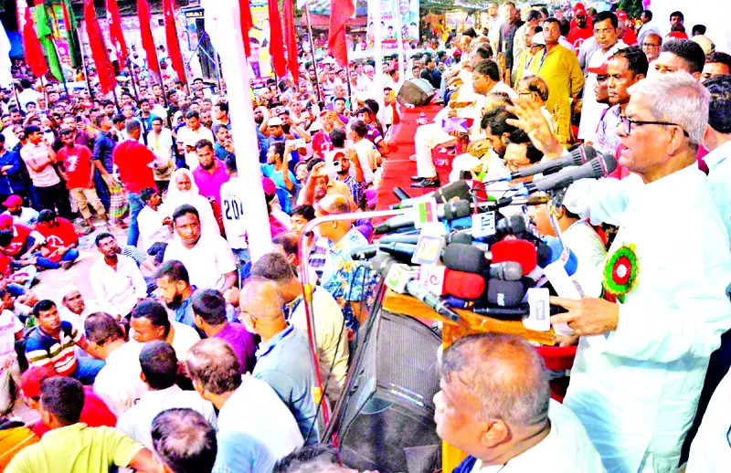 খালেদাকে মৃত্যুর দিকে ঠেলে দেওয়া হচ্ছে ॥ অভিযোগ ফখরুলের খালেদাকে মৃত্যুর দিকে ঠেলে দেওয়া হচ্ছে ॥ অভিযোগ ফখরুলের