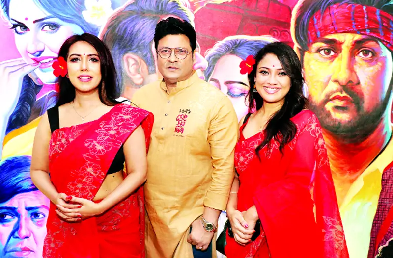 ড. ইনামুল হককে নিবেদিত সিনেমা ‘১৯৭১ সেইসব দিন’ ড. ইনামুল হককে নিবেদিত সিনেমা ‘১৯৭১ সেইসব দিন’