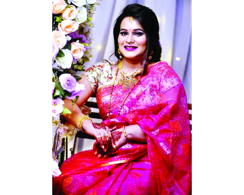 পুতুলের মেয়ের নামেই গানের শিরোনাম পুতুলের মেয়ের নামেই গানের শিরোনাম