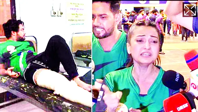 খেলার মাঠে সেলিব্রিটিদের হাতাহাতি খেলার মাঠে সেলিব্রিটিদের হাতাহাতি