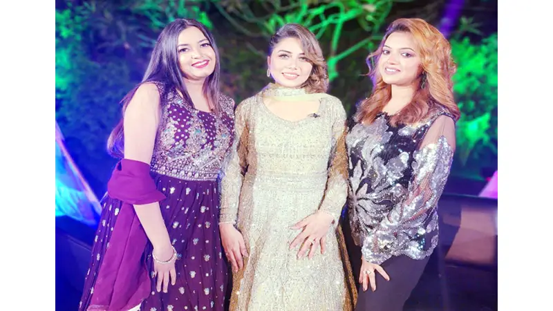 ঈদের অনুষ্ঠান ‘মিউজিক অন ফায়ার’ ঈদের অনুষ্ঠান ‘মিউজিক অন ফায়ার’
