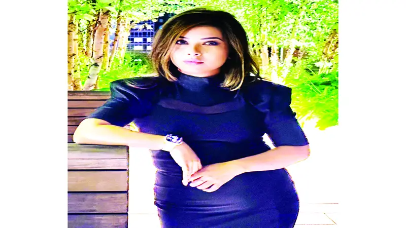 তৃনিয়া হাসানের ‘ধূপছায়া’ তৃনিয়া হাসানের ‘ধূপছায়া’
