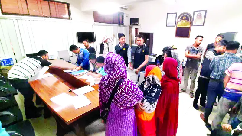 সোহরাওয়ার্দী, হৃদরোগ পঙ্গু ও শিশু হাসপাতালে অভিযান সোহরাওয়ার্দী, হৃদরোগ পঙ্গু ও শিশু হাসপাতালে অভিযান