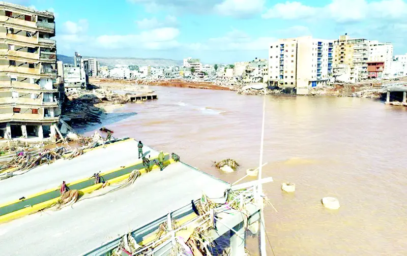লাশের গন্ধে ভারি লিবিয়ার আকাশ দেওয়া হচ্ছে গণকবর লাশের গন্ধে ভারি লিবিয়ার আকাশ দেওয়া হচ্ছে গণকবর