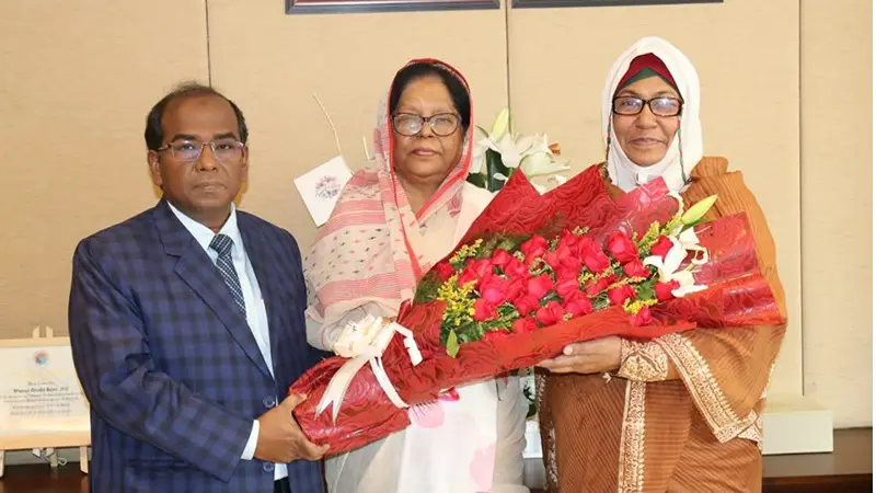 অর্থ প্রতিমন্ত্রীর সঙ্গে জেনিথ লাইফের চেয়ারম্যান-সিইও’র সৌজন্য সাক্ষাৎ অর্থ প্রতিমন্ত্রীর সঙ্গে জেনিথ লাইফের চেয়ারম্যান-সিইও’র সৌজন্য সাক্ষাৎ