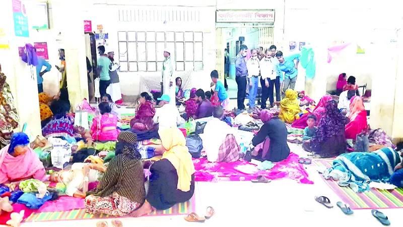 খুমেক হাসপাতালে তিনগুণ রোগী