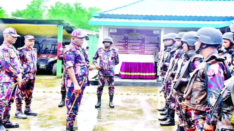বাংলাদেশ-মিয়ানমার সীমান্ত পরিদর্শন বিজিবি ডিজির বাংলাদেশ-মিয়ানমার সীমান্ত পরিদর্শন বিজিবি ডিজির