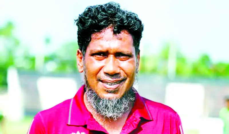 মোহামেডানকে বদলে দেয়ার কারিগর আলফাজ মোহামেডানকে বদলে দেয়ার কারিগর আলফাজ