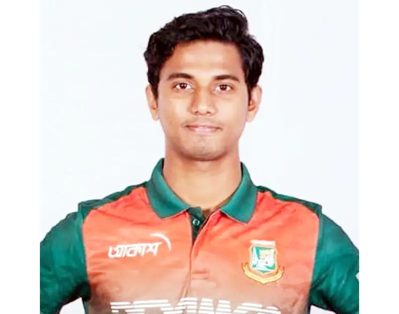 বাগদান সেরেছেন পেসার হাসান বাগদান সেরেছেন পেসার হাসান