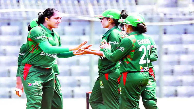 ফারিহার হ্যাটট্রিকের ম্যাচেও বড় হার বাংলাদেশের ফারিহার হ্যাটট্রিকের ম্যাচেও বড় হার বাংলাদেশের