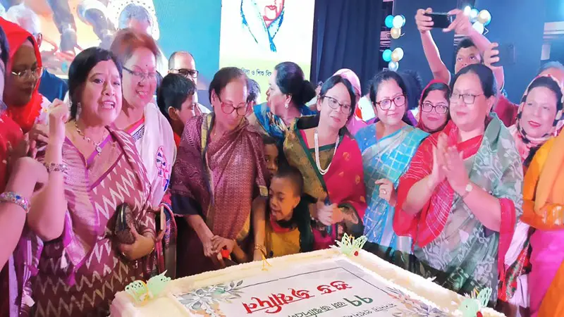 বঙ্গবন্ধু কন্যা বাঙালির বিশ্ব জয়ের সারথি: ফজিলাতুন নেসা ইন্দিরা বঙ্গবন্ধু কন্যা বাঙালির বিশ্ব জয়ের সারথি: ফজিলাতুন নেসা ইন্দিরা