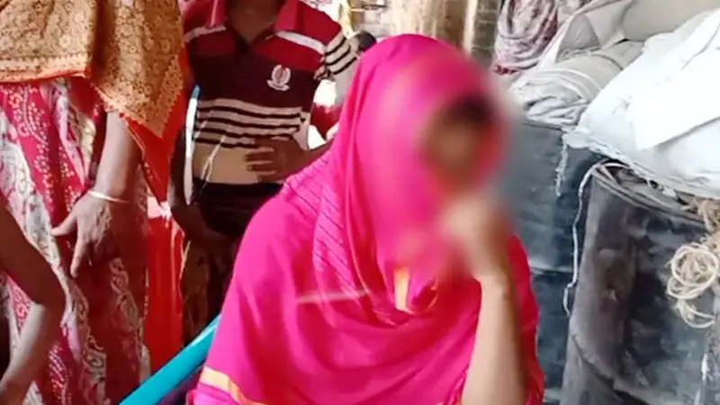 শারীরিক সম্পর্ক ও বাগদানের পর অন্যকে বিয়ে, অনশনে কলেজছাত্রী শারীরিক সম্পর্ক ও বাগদানের পর অন্যকে বিয়ে, অনশনে কলেজছাত্রী