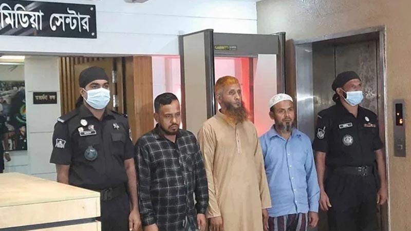 নারী কর কর্মকর্তাকে অপহরণ,পরিকল্পনা সাবেক স্বামীর, গ্রেপ্তার ৩ নারী কর কর্মকর্তাকে অপহরণ,পরিকল্পনা সাবেক স্বামীর, গ্রেপ্তার ৩