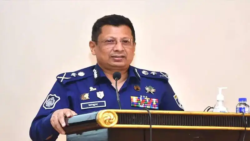 সিনিয়র সচিবের মর্যাদা পেলেন আইজিপি আব্দুল্লাহ আল-মামুন সিনিয়র সচিবের মর্যাদা পেলেন আইজিপি আব্দুল্লাহ আল-মামুন