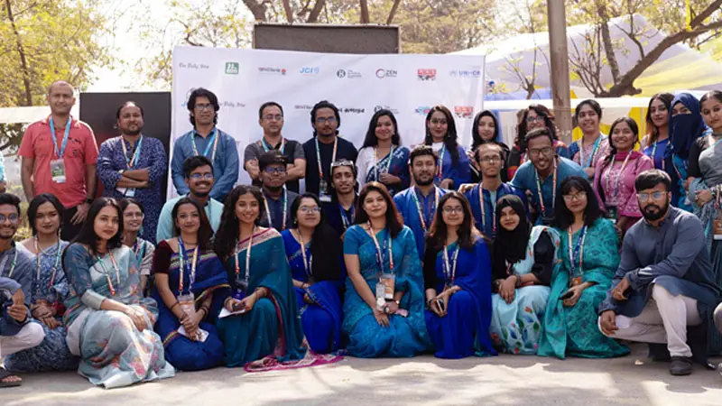 ইউল্যাবে ১০ম ঢাকা ইন্টারন্যাশনাল মোবাইল ফিল্ম ফেস্টিভ্যালের পর্দা উঠল ইউল্যাবে ১০ম ঢাকা ইন্টারন্যাশনাল মোবাইল ফিল্ম ফেস্টিভ্যালের পর্দা উঠল