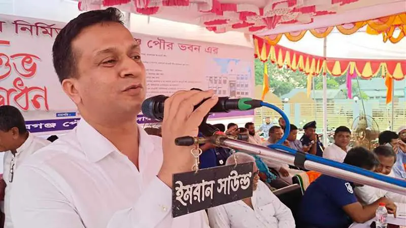 জামালপুরের সেই ডিসি প্রত্যাহার জামালপুরের সেই ডিসি প্রত্যাহার