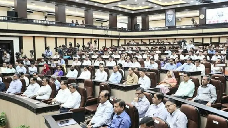 ডিসি সম্মেলন শুরু ডিসি সম্মেলন শুরু