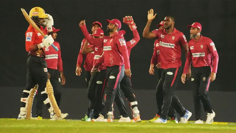 শিরোপা জয়ের দ্বারপ্রান্তে বরিশাল শিরোপা জয়ের দ্বারপ্রান্তে বরিশাল