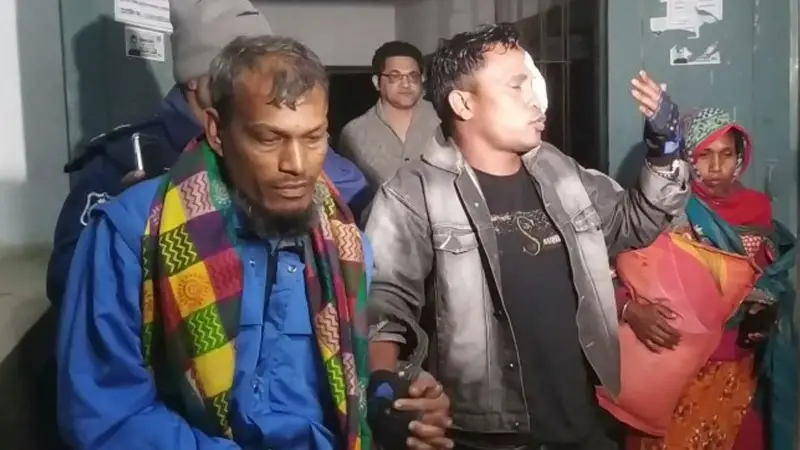 মেহেরপুরে নির্বাচনত্তোর সহিংসতায় ২০ জন নেতা-কর্মী আহত মেহেরপুরে নির্বাচনত্তোর সহিংসতায় ২০ জন নেতা-কর্মী আহত