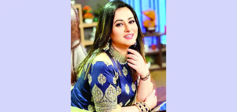 কাজে ফিরলেন চিত্র নায়িকা পূর্ণিমা কাজে ফিরলেন চিত্র নায়িকা পূর্ণিমা