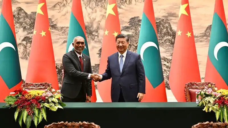 ভারতের সঙ্গে বিরোধের মধ্যেই চীন-মালদ্বীপের প্রতিরক্ষা চুক্তি ভারতের সঙ্গে বিরোধের মধ্যেই চীন-মালদ্বীপের প্রতিরক্ষা চুক্তি