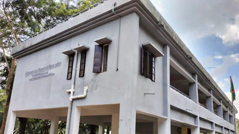 কাজ না করেই ভুয়া ভাউচারে ২ লাখ টাকা উত্তোলন প্রধান শিক্ষকের