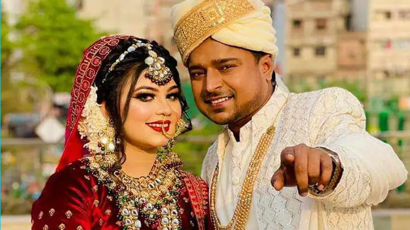 বিয়ে করলেন গায়ক মিলন