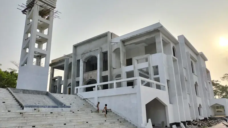মডেল মসজিদ নির্মাণে ব্যাপক অনিয়ম ও দুর্নীতির অভিযোগ মডেল মসজিদ নির্মাণে ব্যাপক অনিয়ম ও দুর্নীতির অভিযোগ