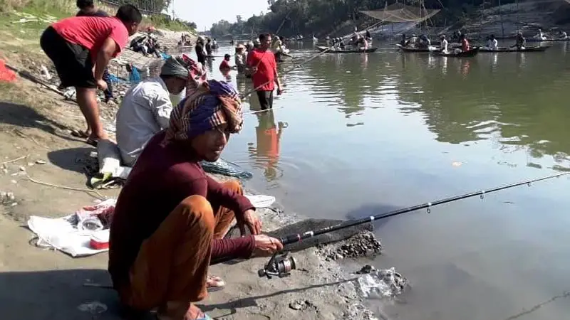 মাছ শিকারে গিয়ে সাপের কামড়ে প্রাণ হারালেন জিতু মাছ শিকারে গিয়ে সাপের কামড়ে প্রাণ হারালেন জিতু