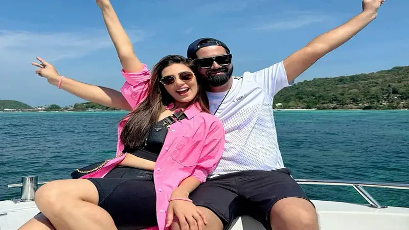হঠাৎ থাইল্যান্ডে কেন অভিনেত্রী মিম! হঠাৎ থাইল্যান্ডে কেন অভিনেত্রী মিম!