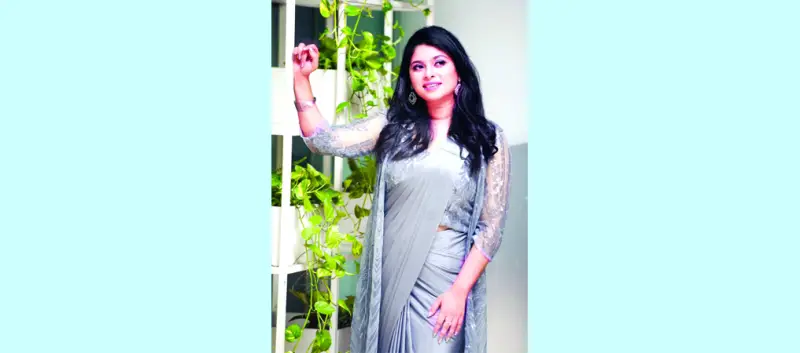 সেরা গায়িকা লুইপা সেরা গায়িকা লুইপা