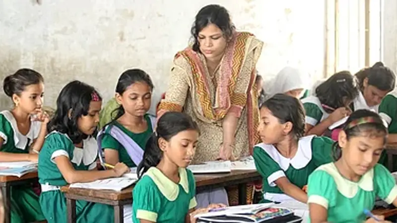 প্রাথমিকের তৃতীয় ধাপের পরীক্ষা মার্চে প্রাথমিকের তৃতীয় ধাপের পরীক্ষা মার্চে