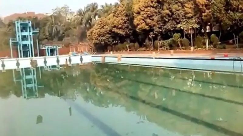 সুইমিং পুলে গোসল করতে নেমে ঢাবি শিক্ষার্থীর মৃত্যু সুইমিং পুলে গোসল করতে নেমে ঢাবি শিক্ষার্থীর মৃত্যু