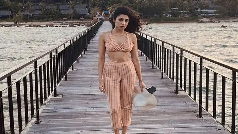 বিয়ের আগেই মা হতে চাচ্ছেন এই অভিনেত্রী বিয়ের আগেই মা হতে চাচ্ছেন এই অভিনেত্রী