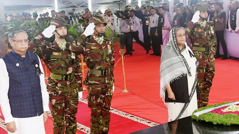 বঙ্গবন্ধুর প্রতিকৃতিতে রাষ্ট্রপতি-প্রধানমন্ত্রীর শ্রদ্ধা বঙ্গবন্ধুর প্রতিকৃতিতে রাষ্ট্রপতি-প্রধানমন্ত্রীর শ্রদ্ধা