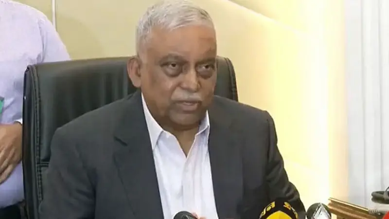 পুলিশের প্রতি সরকারের এই মুহুর্তে কোনো নির্দেশনা নেই পুলিশের প্রতি সরকারের এই মুহুর্তে কোনো নির্দেশনা নেই