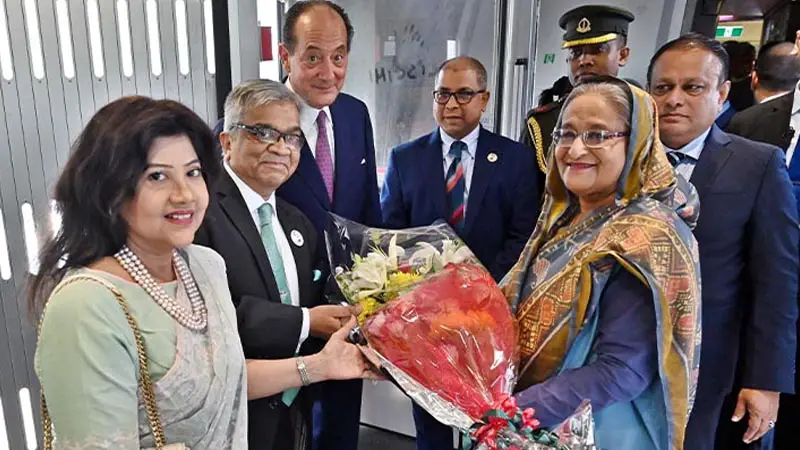 ইতালি পৌঁছালেন প্রধানমন্ত্রী শেখ হাসিনা ইতালি পৌঁছালেন প্রধানমন্ত্রী শেখ হাসিনা