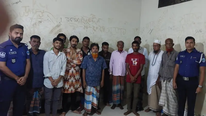 কুমিল্লায় রাজনৈতিকসহ বিভিন্ন মামলায় ১১ জন গ্রেফতার কুমিল্লায় রাজনৈতিকসহ বিভিন্ন মামলায় ১১ জন গ্রেফতার